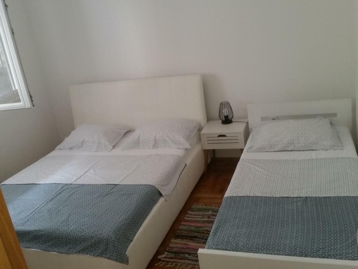 Apartman Beliville.Lux Trebin Dış mekan fotoğraf